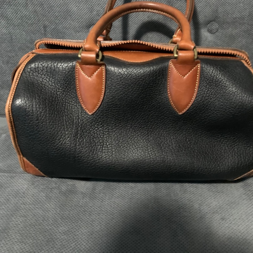 Purse - Picture 2 of 6